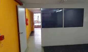 Imagem 7: Loja com Sobre-loja no Ed.Acaiaca ALUGO