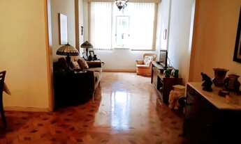 Imagem: Apartamento com três quartos à venda na