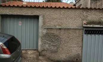 Imagem 2: Casa com 4 dormitórios à venda em Belo Horizonte