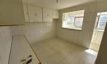 Imagem 4: Apê 3 quartos com suíte. Bairro Santo Antônio, cozinha planejada, closet, 2 vaga de garage