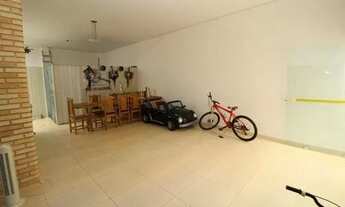 Imagem 2: Casa para venda possui 150 metros quadrados com 3 quartos em Vila Taquari - São Paulo - SP