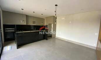 Imagem: Casa de condomínio em Rua Cleyde Maria