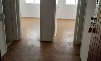 Imagem 3: Apartamento para aluguel possui 40 metros quadrados com 2 quartos em Centro - Juiz de Fora