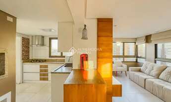 Imagem 4: Venha morar em frente a uma charmosa praça!