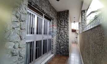 Imagem 4: Casa à venda, no bairro Santa Catarina, 4 quartos, duas salas e duas cozinhas, além de um