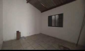 Imagem 2: JULIA) LINDA CASA !!!