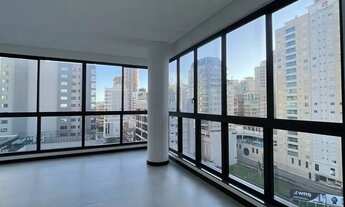 Imagem 3: Apartamento para venda tem 198 metros quadrados com 4 quartos