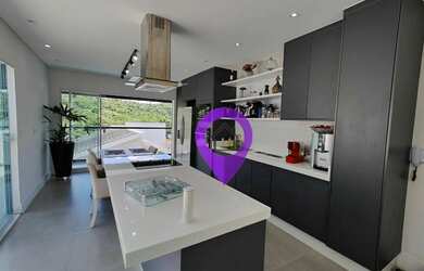 Imagem 6: Casa exclusiva de 188m² nas Colinas de Santa Bárbara, Pouso Alegre. 3 dormitórios, suíte c