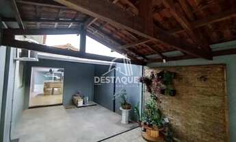 Imagem 2: Casa para Venda em Presidente Prudente, Residencial Jarina, 4 dormitórios, 1 suíte, 2 banh