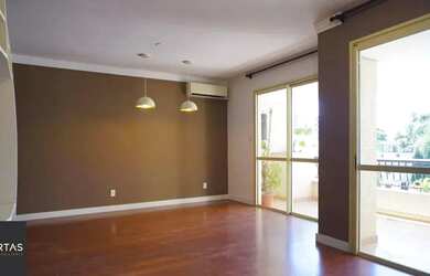 Imagem: Apartamento com sacada e churrasqueira