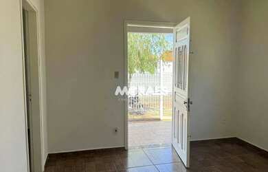 Imagem 2: Casa com 3 quartos, 3 vagas para alugar, 300 m² por R$ 2.300/mês - Parque Alto Sumaré - Ba