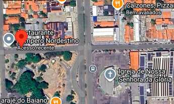 Imagem 2: Terreno localizado próximo à Igreja da Glória