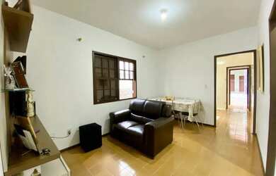 Imagem 4: Casas com 5 dormitórios no Bairro Ipiranga em São José