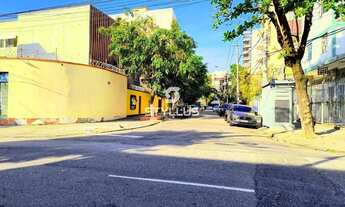 Imagem 4: Condomínio Flor de Lis: Apartamento Espaçoso com Varandão e Lazer Completo! M69N