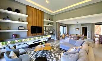 Imagem: Casa mobiliada com 4 suítes à venda, 196