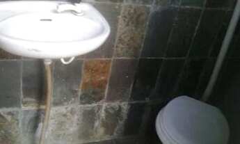 Imagem 3: Barracão ou uma casa pra alugar