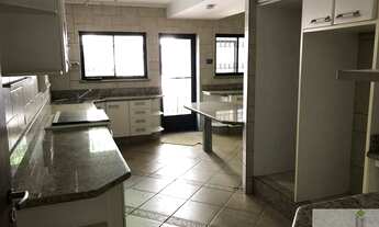 Imagem 7: Casa com 5 suítes, 6 vagas, 800m² no Alto da Boa Vista