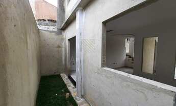 Imagem 7: Sobrado Moderno, 3 Dormitórios, 1 Suíte, 2 vagas de garagem, 75 m² de área útil, á venda