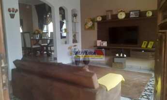 Imagem 2: Casa com 3 dormitórios à venda, 240 m² por R$ 650.000,00 - Vila São Jorge - São Vicente/SP