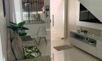 Imagem: Casa duplex em Colina de Laranjeiras