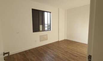 Imagem 7: Apartamento para venda possui 74 metros quadrados com 2 quartos em Estuário - Santos - SP