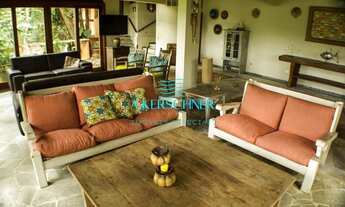 Imagem 2: Casa encantadora em condomínio a 50mts da praia, no lado mais privativo do Sahy!