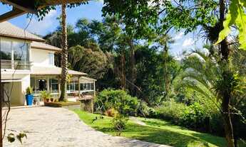 Imagem 5: Casa em condomínio fechado com vista parcial mar