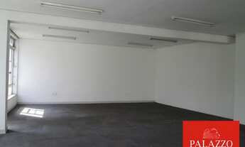 Imagem 3: CONJUNTO COMERCIAL JUNTO A PRAÇA DA REPÚBLICA E METRO