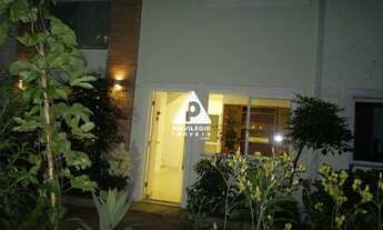 Imagem 2: Casa para aluguel, 2 quartos, 2 suítes, Catete - RIO DE JANEIRO/RJ