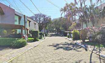 Imagem 3: Porto Alegre - Casa Padrão - Hípica