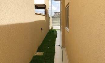 Imagem 3: Casa aconchegante e com acabamento de alto padrão no condomínio Central Park 2