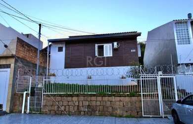 Imagem 2: Porto Alegre - Casa Padrão - Teresópolis