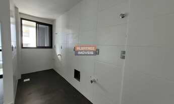 Imagem 4: Apartamento para Venda em Florianópolis, Itacorubi, 2 dormitórios, 1 suíte, 2 banheiros, 1