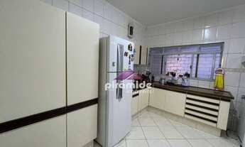 Imagem 7: Casa com 3 dormitórios à venda, 199 m² por R$ 710.000,00 - Vila Industrial - São José dos