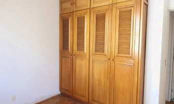 Imagem 7: Apartamento para venda possui 75 metros quadrados com 2 quartos em Copacabana - Rio de Jan