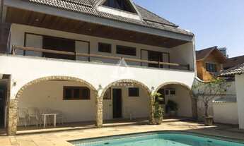 Imagem: Casa em Condomínio à venda, 5 quartos