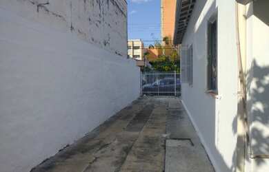 Imagem 6: Casa para Locação com 3 quartos em Centro - Taubaté - SP