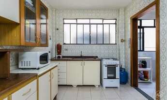 Imagem 4: Apartamento para venda possui 115 metros quadrados com 3 quartos em Centro - Curitiba - PR