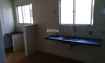 Imagem 3: Apartamento para aluguel, 2 quartos, 1 vaga, Presidente Roosevelt - Uberlândia/MG