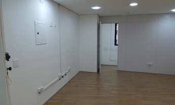 Imagem 3: Consultório para aluguel e venda possui 102 metros quadrados com 1 quarto