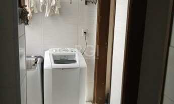 Imagem 3: Apartamento reformado 2 dormitórios no bairro