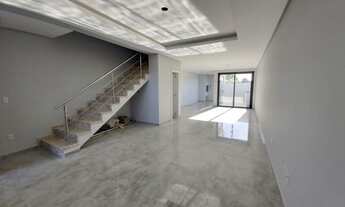 Imagem 4: Sobrado para venda possui 122 metros quadrados com 3 quartos