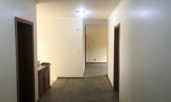 Imagem 7: Casa de condomínio para venda possui 360 metros quadrados com 4 quartos