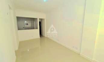 Imagem: 2 quartos com vaga - Laranjeiras