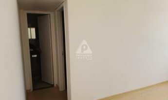 Imagem 6: Quarto e sala com vaga e vista espetacular em Botafogo