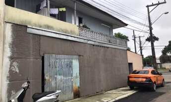 Imagem 3: Sobrado em rua Comercial no Fazendinha