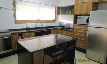 Imagem 5: Casa com 442m2 a/c, 1.000m2 de terreno, 4 dorms., dentro de condominio fechado em Extrema