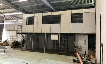 Imagem 4: Galpão com 400m2 perto estrada do coco