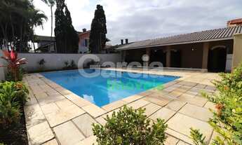 Imagem 2: Casa lado praia em Peruíbe em Peruíbe com 5 dormitórios e piscina