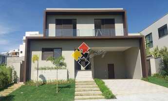 Imagem: Casa recém construída com 3 dormitórios